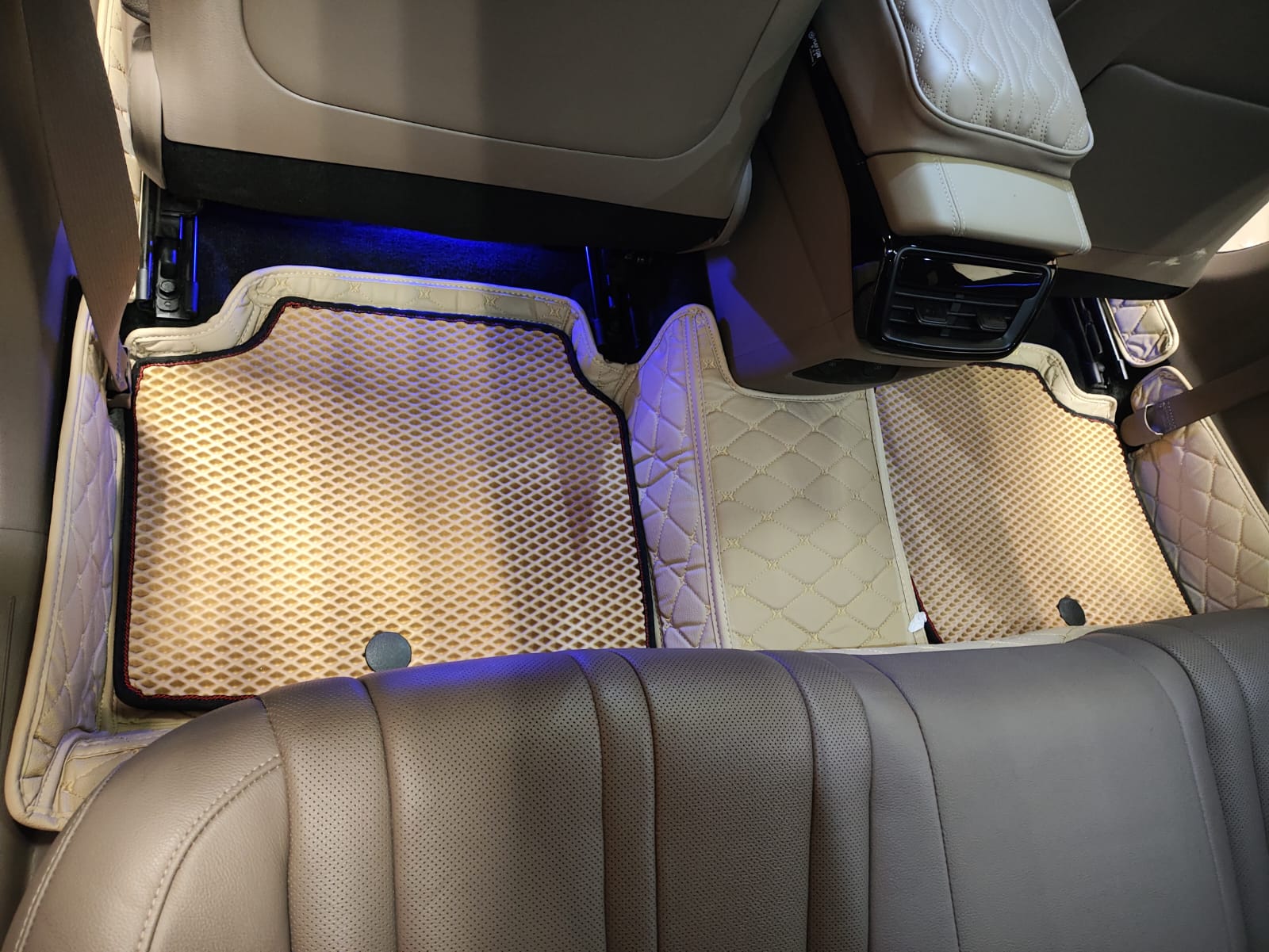 Коврики в салон кожаные 3D Kia K8 2021-