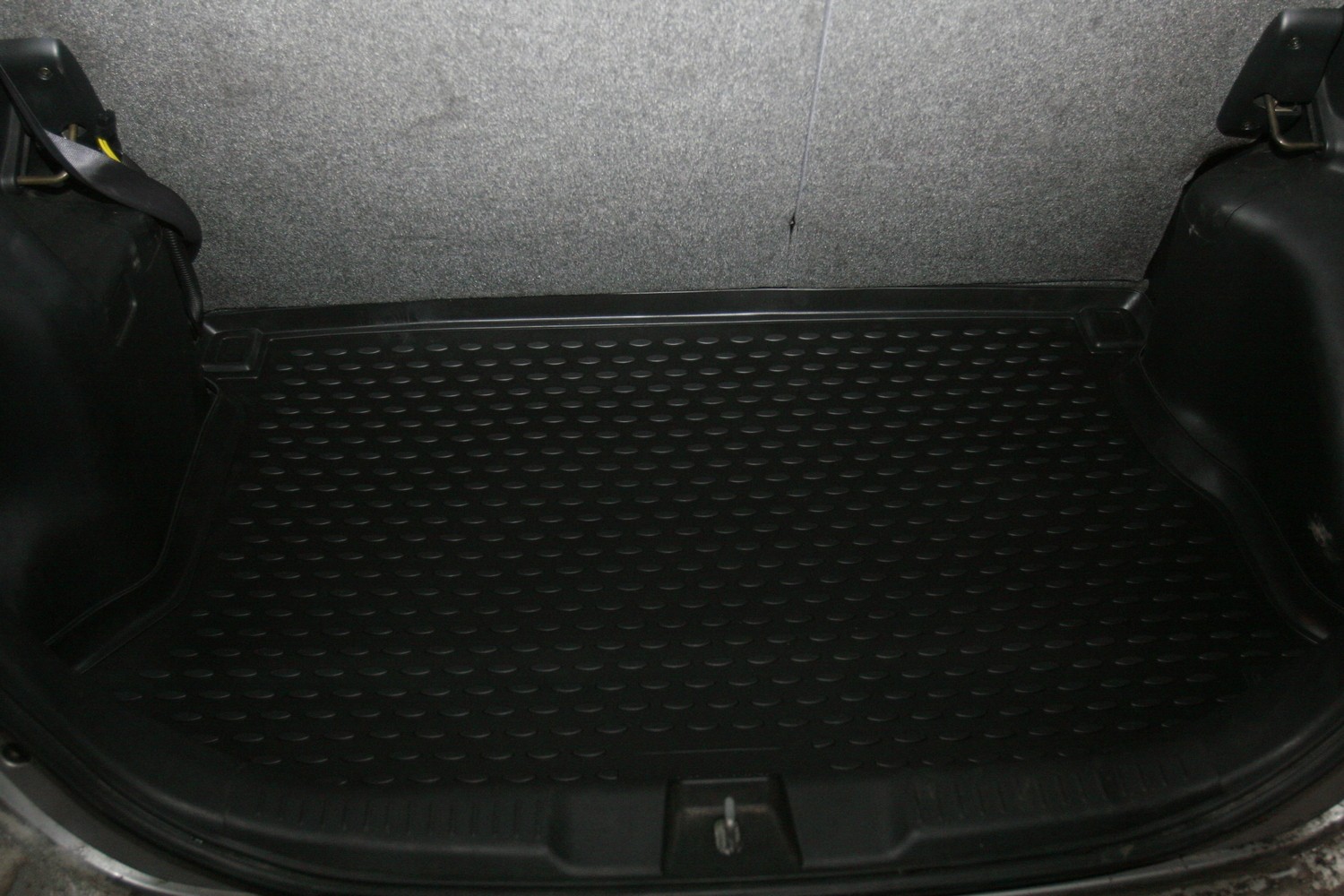 Коврик в багажник HONDA Fit GD1 JDM, 06/2001 – 09/2007, хб., П.Р. (полиуретан)