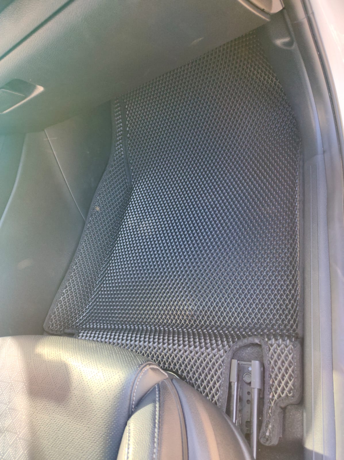 Коврики EVA в салон 3D Kia K3 2018 - н.в