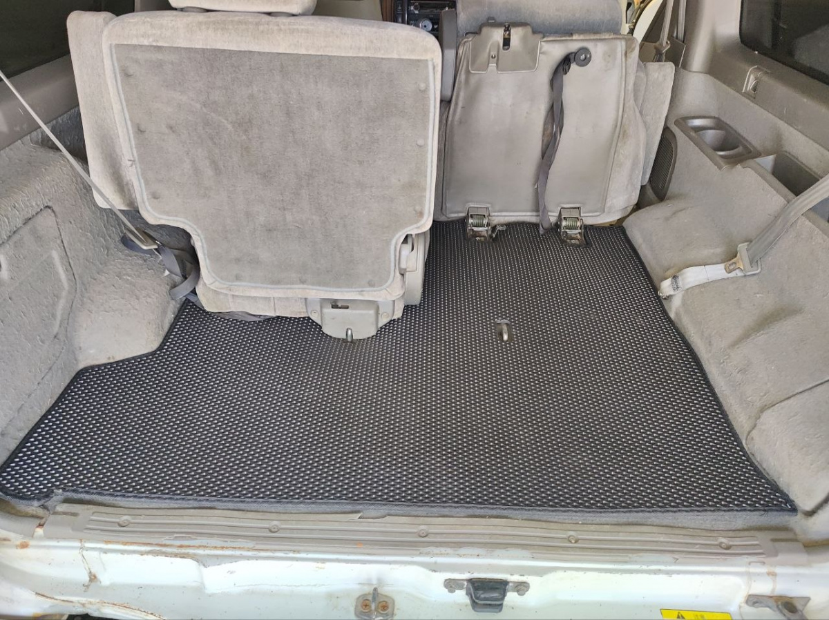Коврик в багажник EVA Nissan Safari Y61 1997 - 2000 3 Дверный