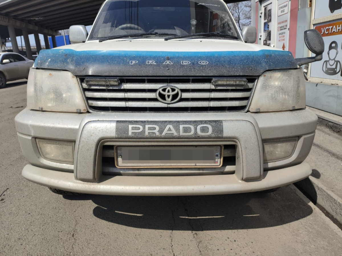 Утеплитель радиатора кожаный Toyota Land Cruiser Prado 95 1999 - 2002 №1