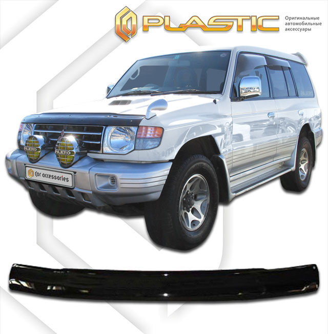Дефлектор капота Classic черный Mitsubishi Pajero  1992-2000 СА Пластик