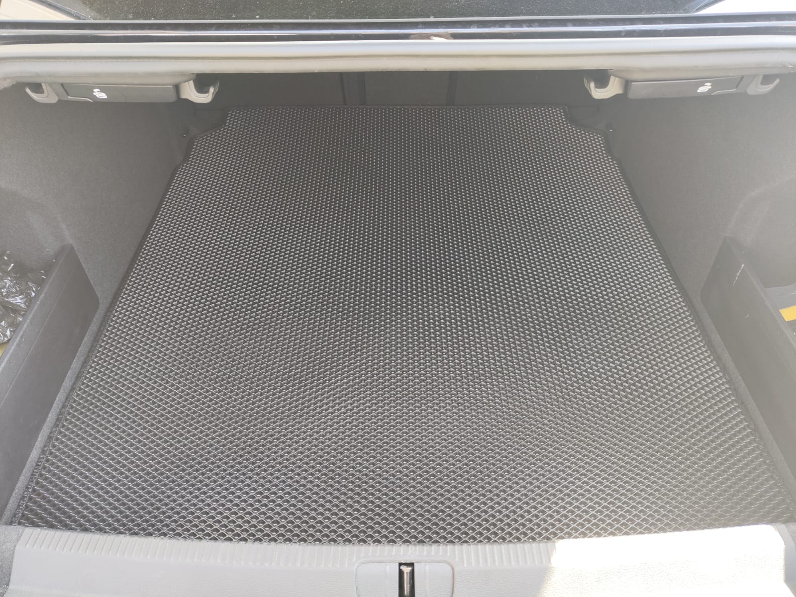 Коврики в багажник EVA Volkswagen Passat B7 правый руль Седан 2010-2015