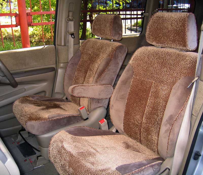 Чехлы из экокожи Honda Stepwgn II+r [RF] 04.2001-04.2005 вариант 1 (Мод.046.0) - 3 ряда Автокомфорт