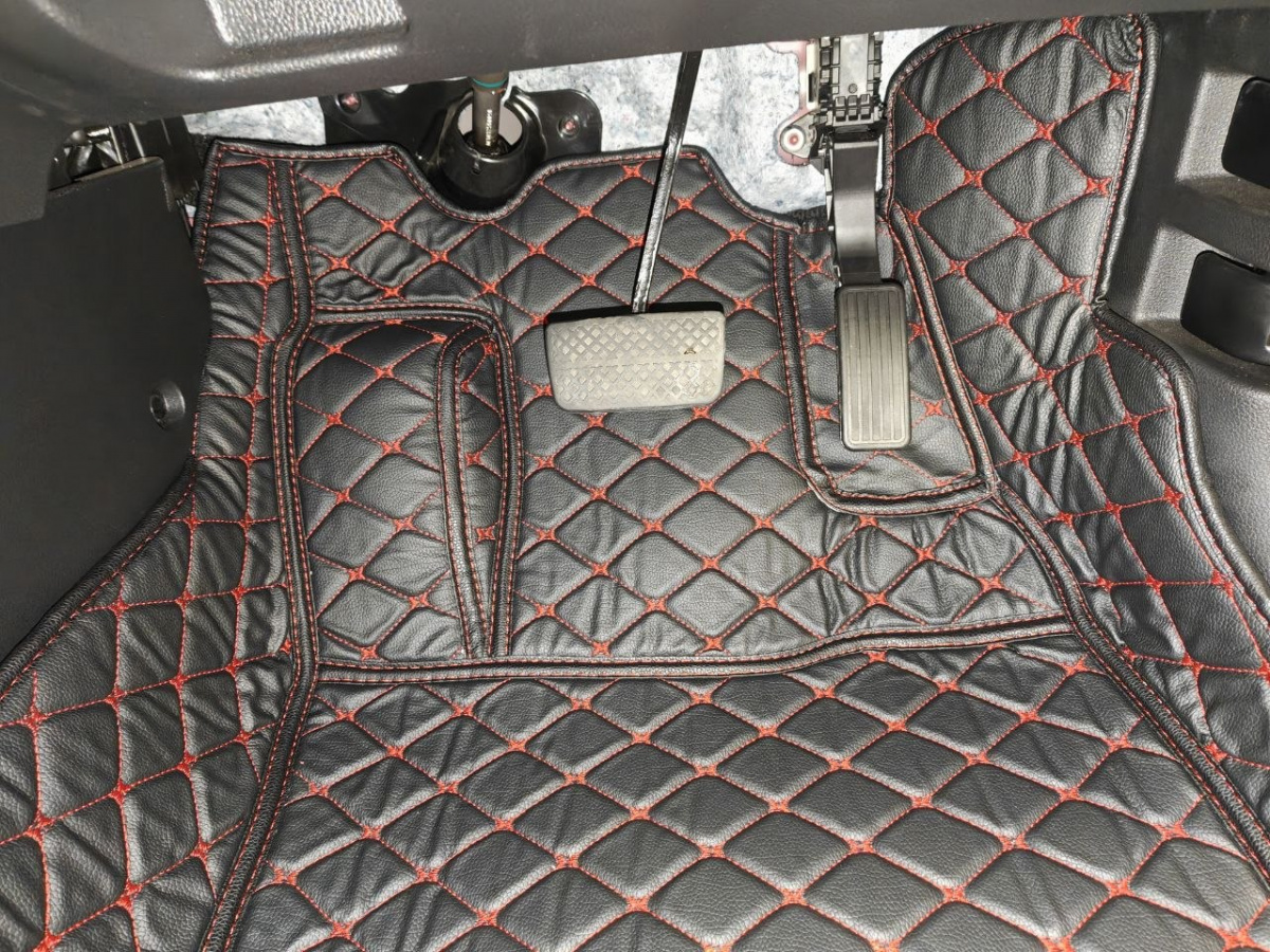Кожаные коврики в салон 3D Honda WR-V 2023- DG5 правый руль НЕ гибрид 2WD