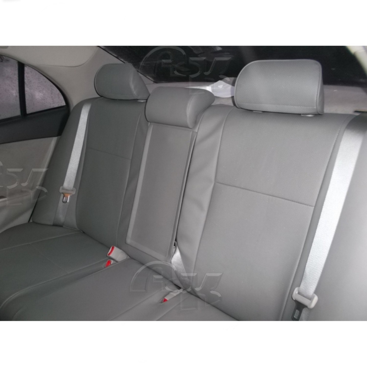 Чехлы из экокожи Toyota Corolla Axio 140 2006-2012 с клапаном под подлокотник (Мод.198.0) Автокомфорт