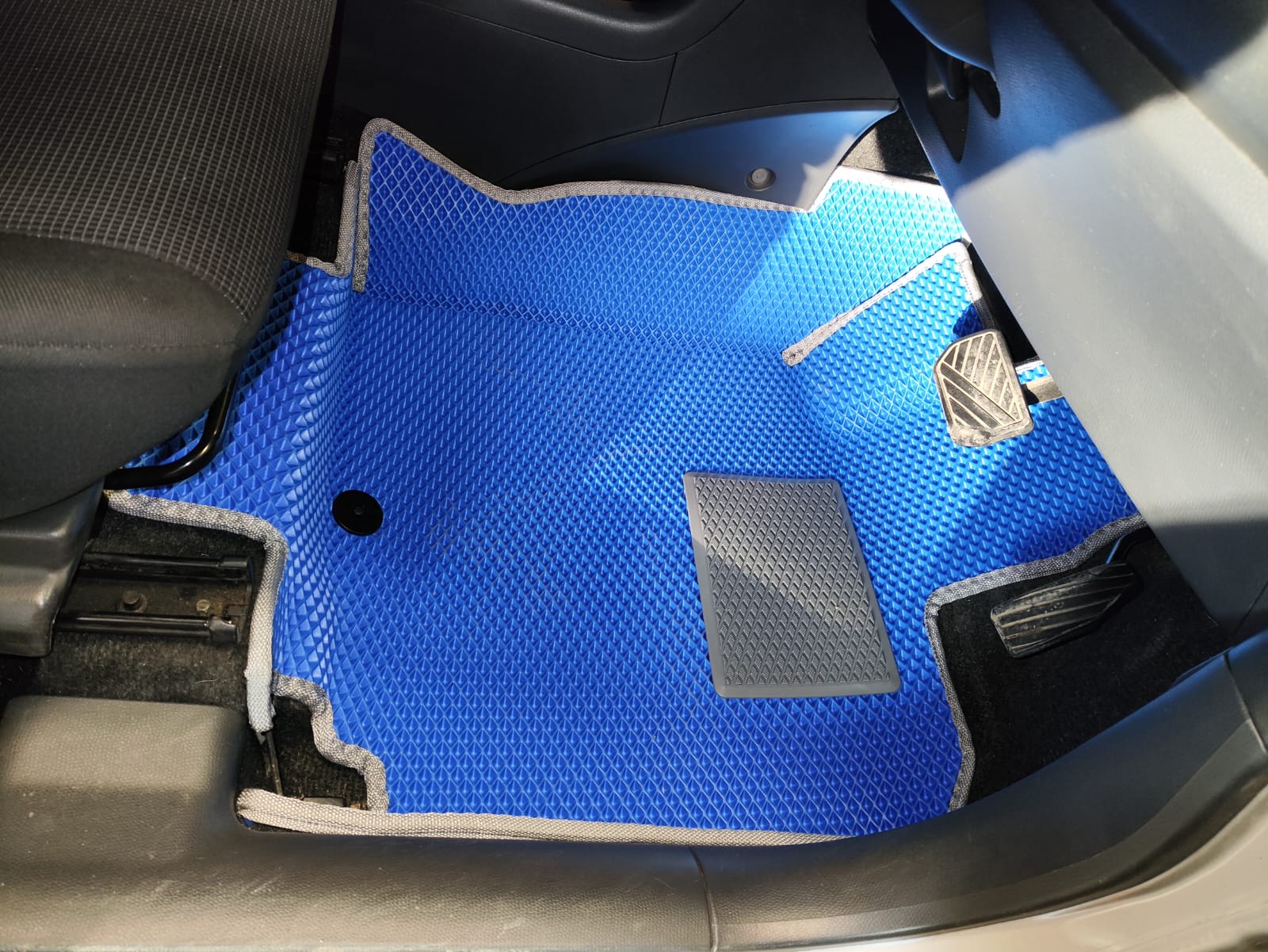 !Коврики в салон EVA 3D Suzuki Swift 2004-2010 Правый руль