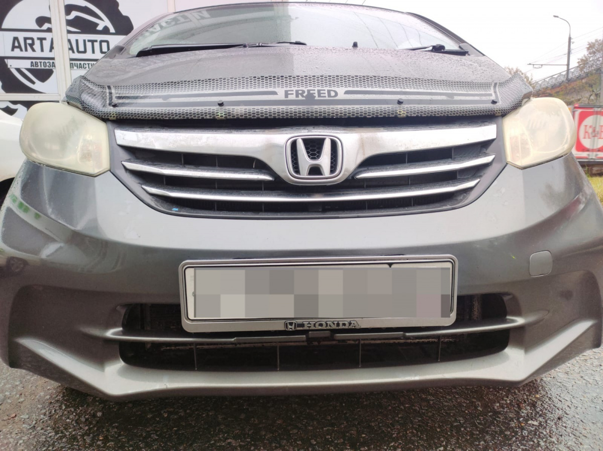 Утеплитель радиатора кожаный Honda Freed 2008-2014
