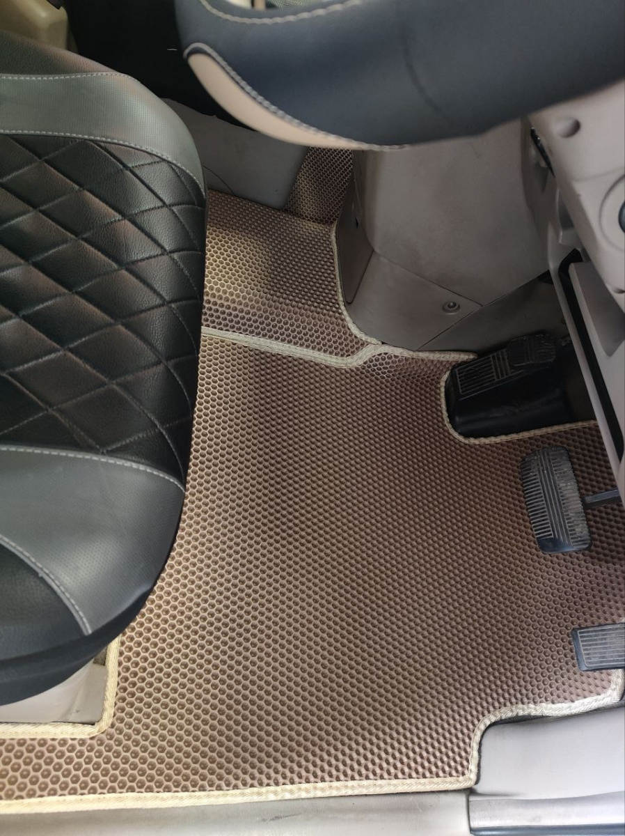 Коврики в салон EVA Nissan Liberty 1998-2004 2WD Задние сидения 50/50