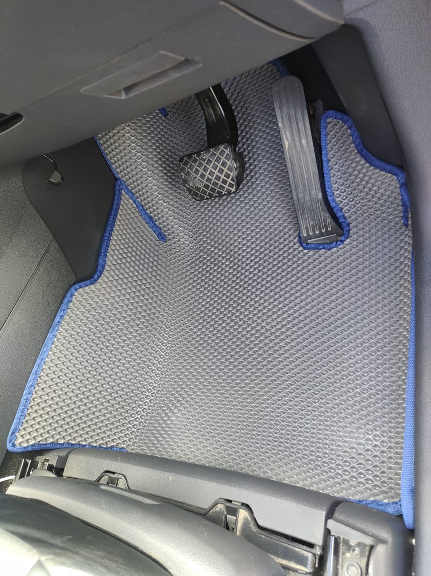 Коврики в салон 3D EVA Volkswagen Touran 2011 - 2016 на 2 ряда Правый руль