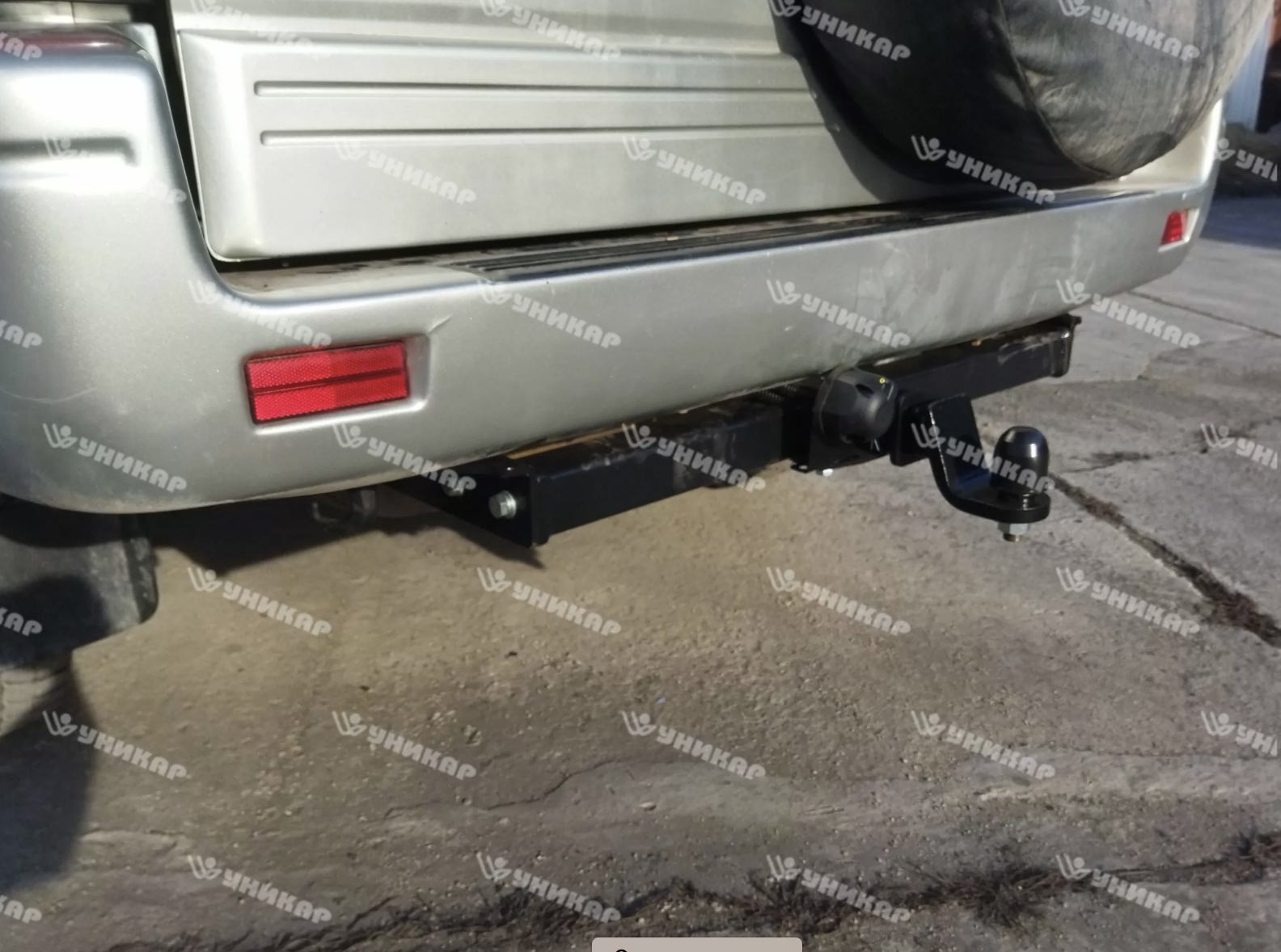 Фаркоп ТСУ Toyota Land Cruiser Prado  90, 95 / Surf 185  год выпуска 1996 - 2002 (тип шара E) Уникар