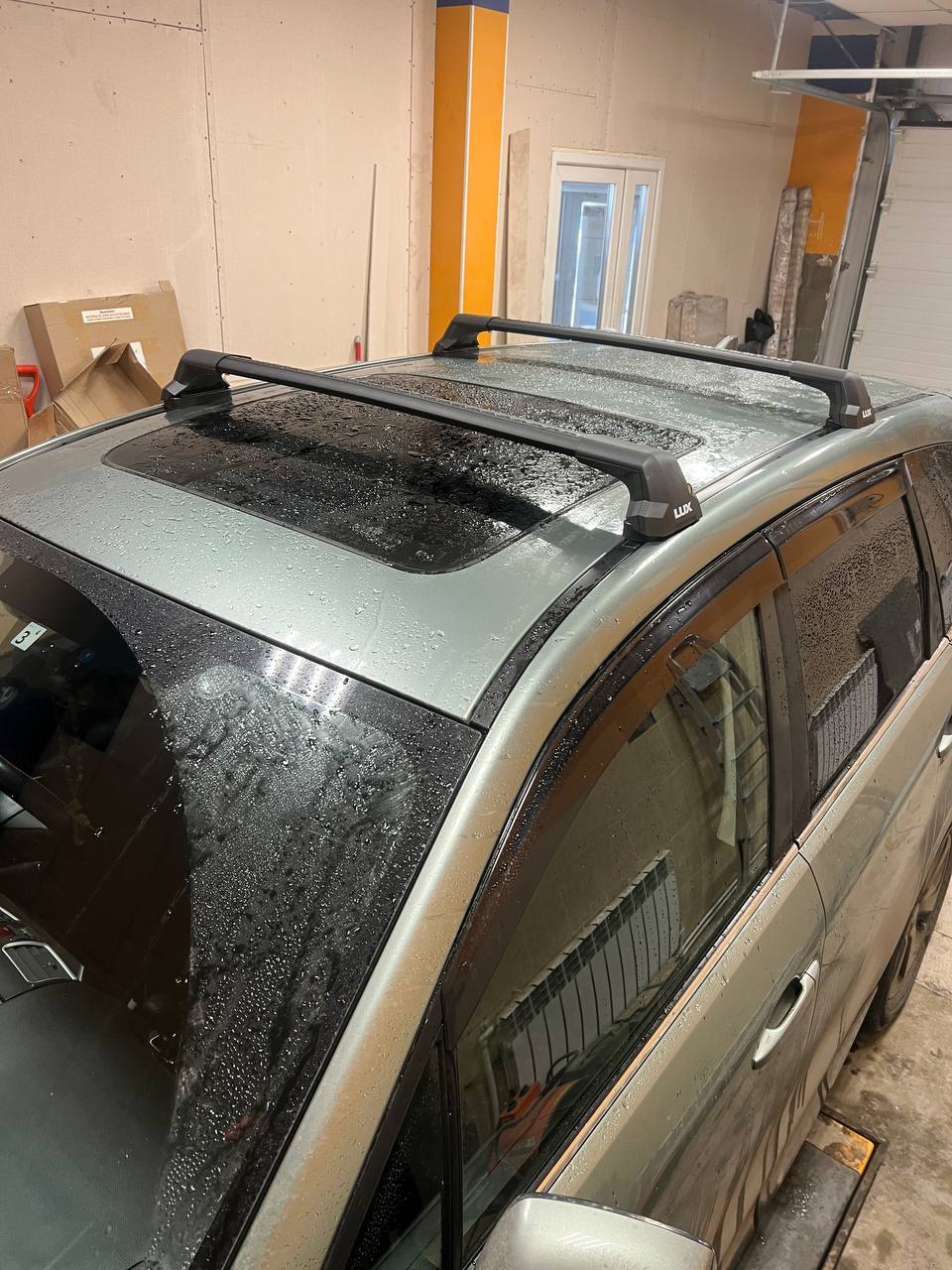 LUX CITY - багажник на крышу Subaru Forester SH / SJ / SK без рейлингов(дуги черные, 1,05м)