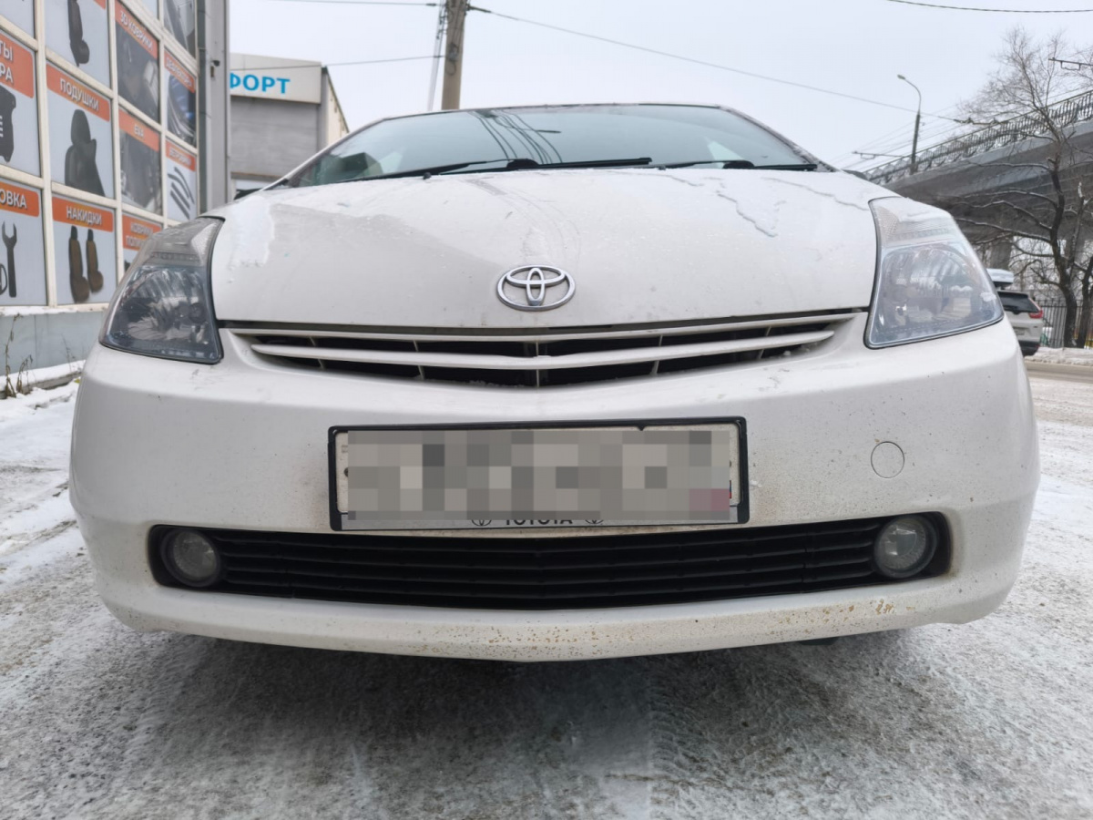Утеплитель радиатора Prius 20 (2 части) 2003-2011