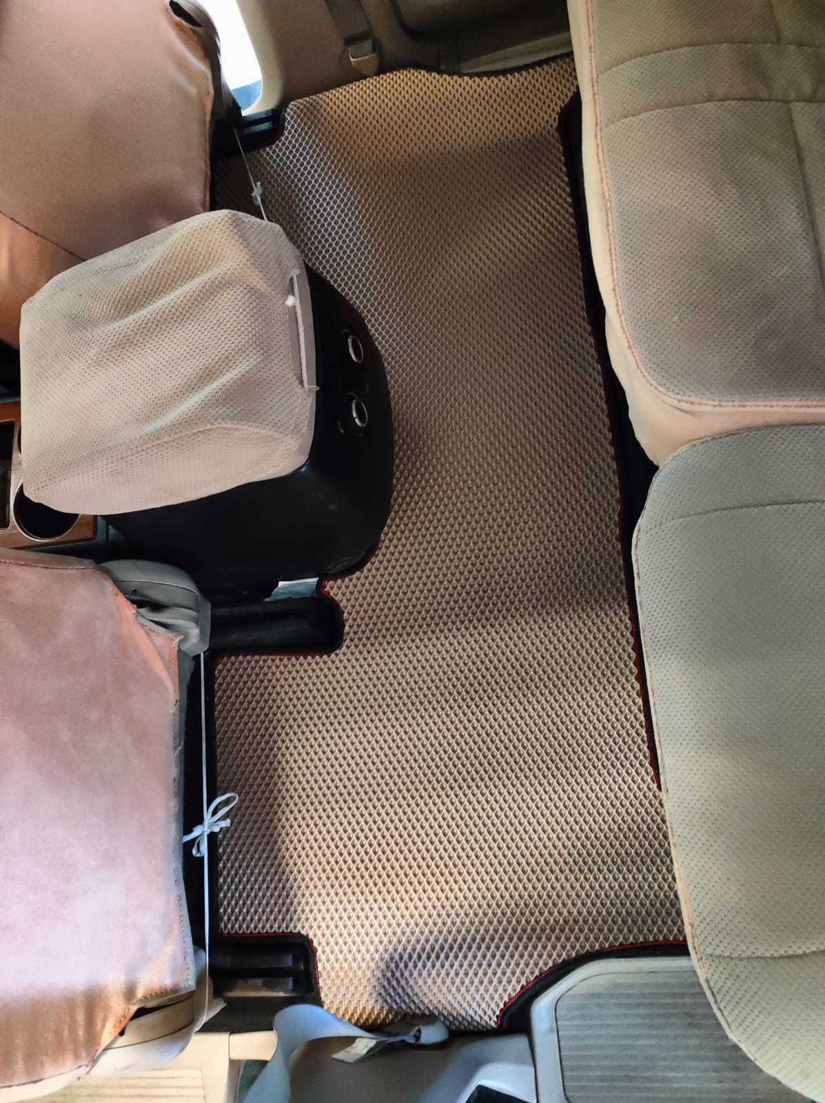 Коврики в салон EVA Mitsubishi Pajero 4 V90 5 дв. 2006 - 09.2019 Правый руль