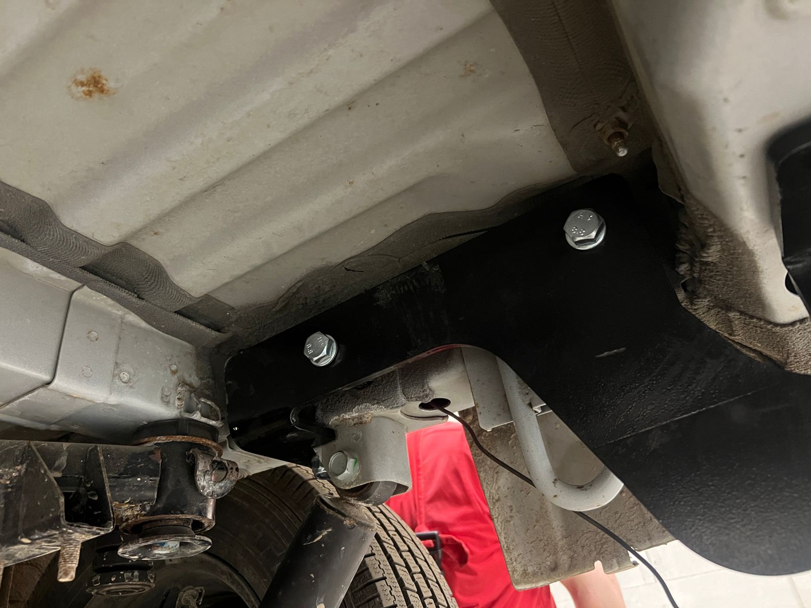 Фаркоп ТСУ Nissan NV200 / Delica D3, год выпуска 2009 -... (тип шара F) Уникар
