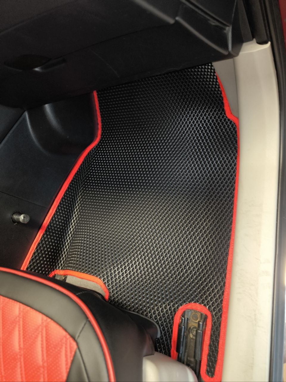Коврики в салон EVA 3D Nissan Qashqai+2 2008-2014