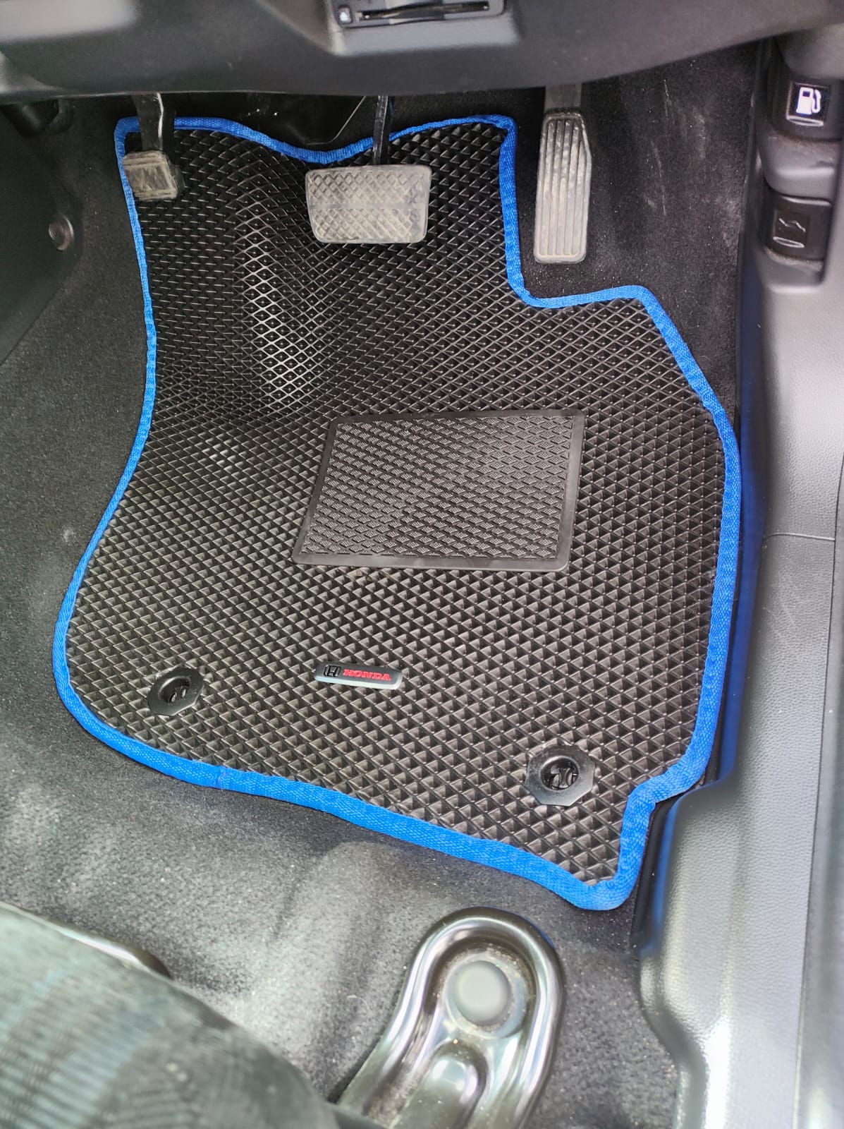 !Коврики в салон EVA Honda Fit 3 2013->/ Shuttle 2014-> (БЕЗ ПОДЛОКОТНИКА)