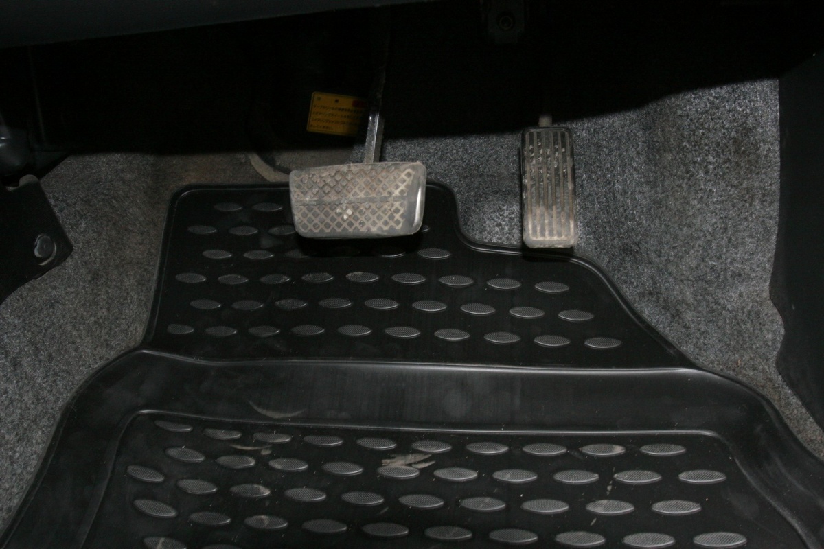 Коврики в салон HONDA Airwave, Partner , Fit GD1 2001-2007 (полиуретан)