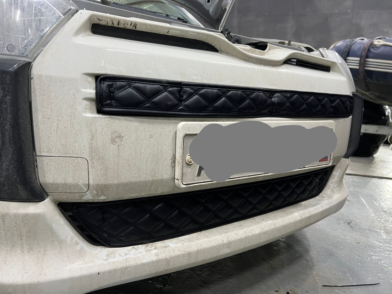 Утеплитель радиатора кожаный Toyota Probox 2014 - н.в