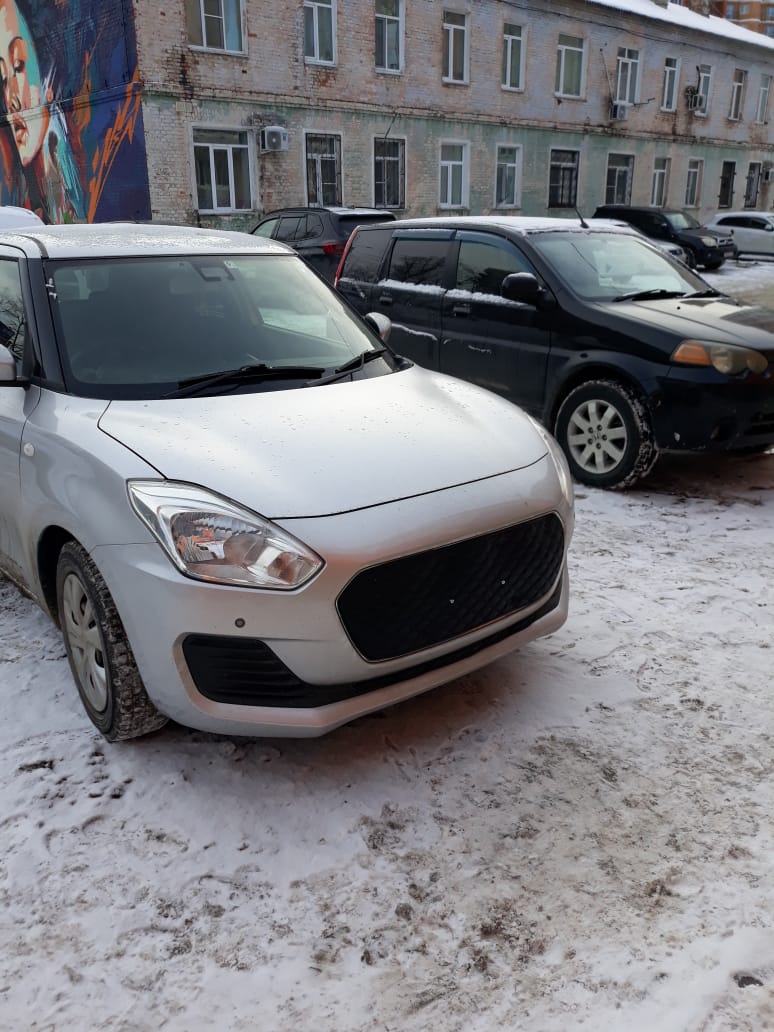 Утеплитель радиатора кожаный Suzuki Swift 2016->