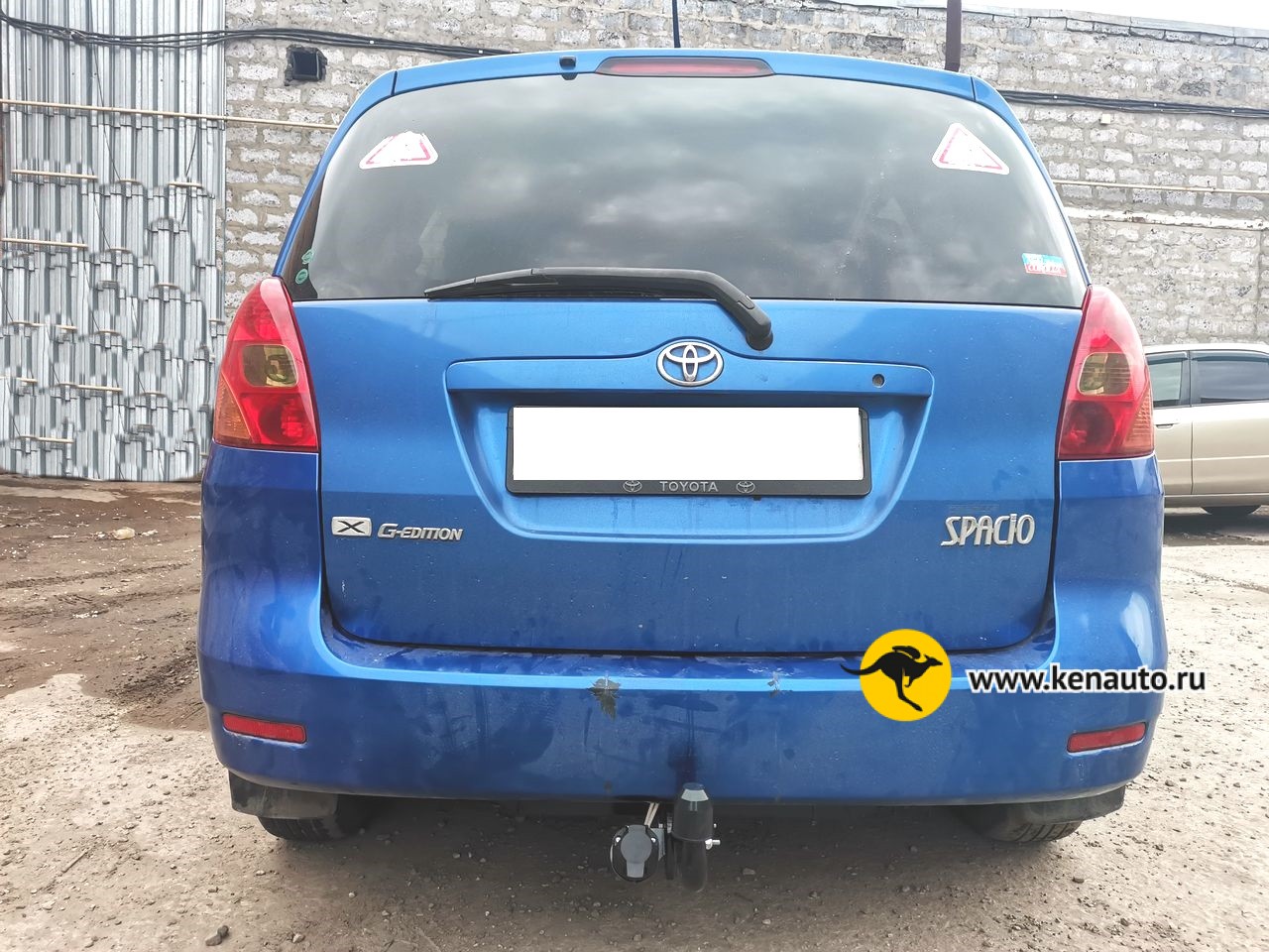 Фаркоп (ТСУ) для Toyota Corolla Spacio (кузов E120, 2 поколение) 2WD 2001-2007 г.г. выпуска.