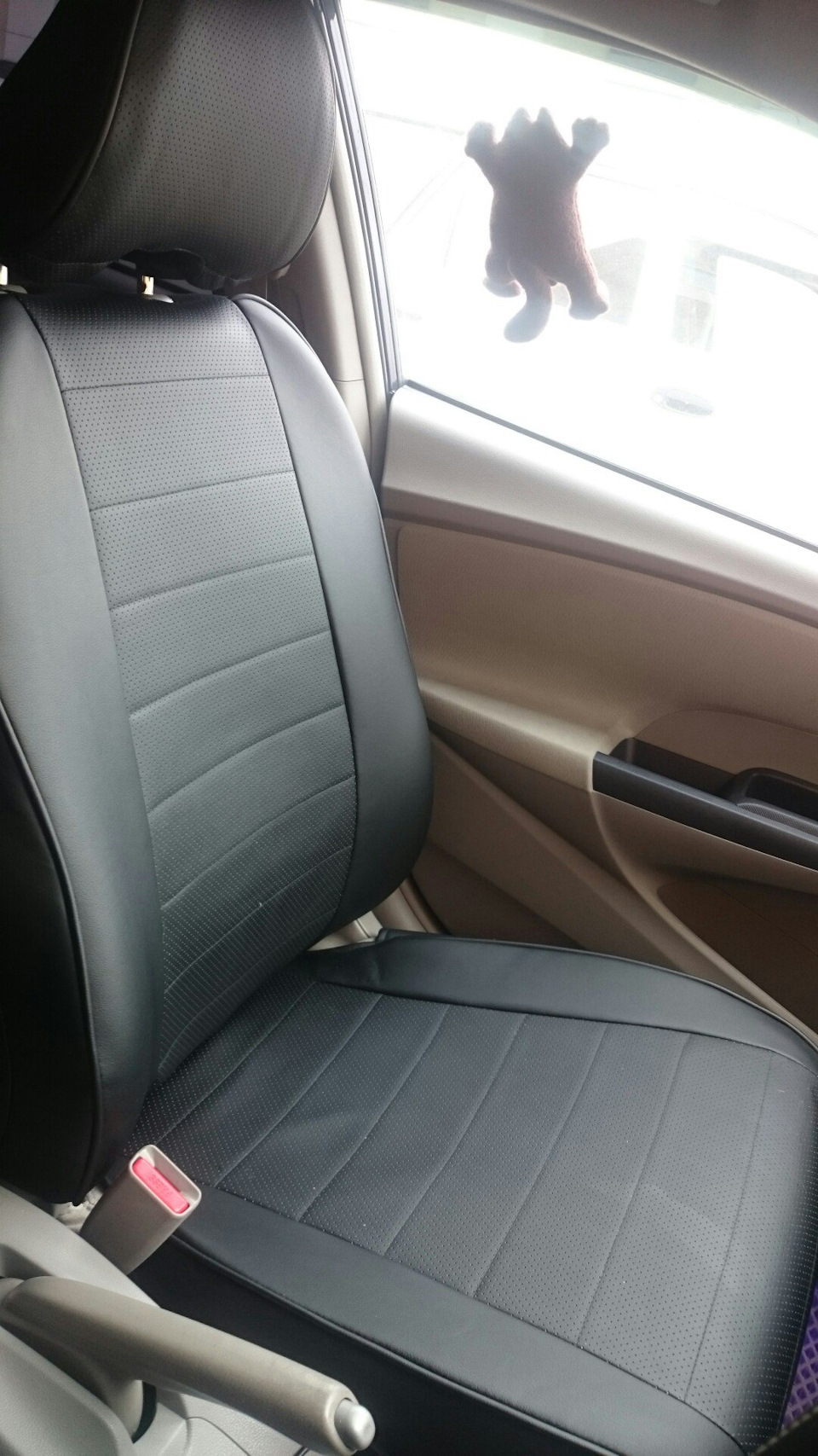 Чехлы из экокожи Honda Insight II+r [ZE] 02.2009-03.2014 с з/подл (Мод.335.0) Автокомфорт
