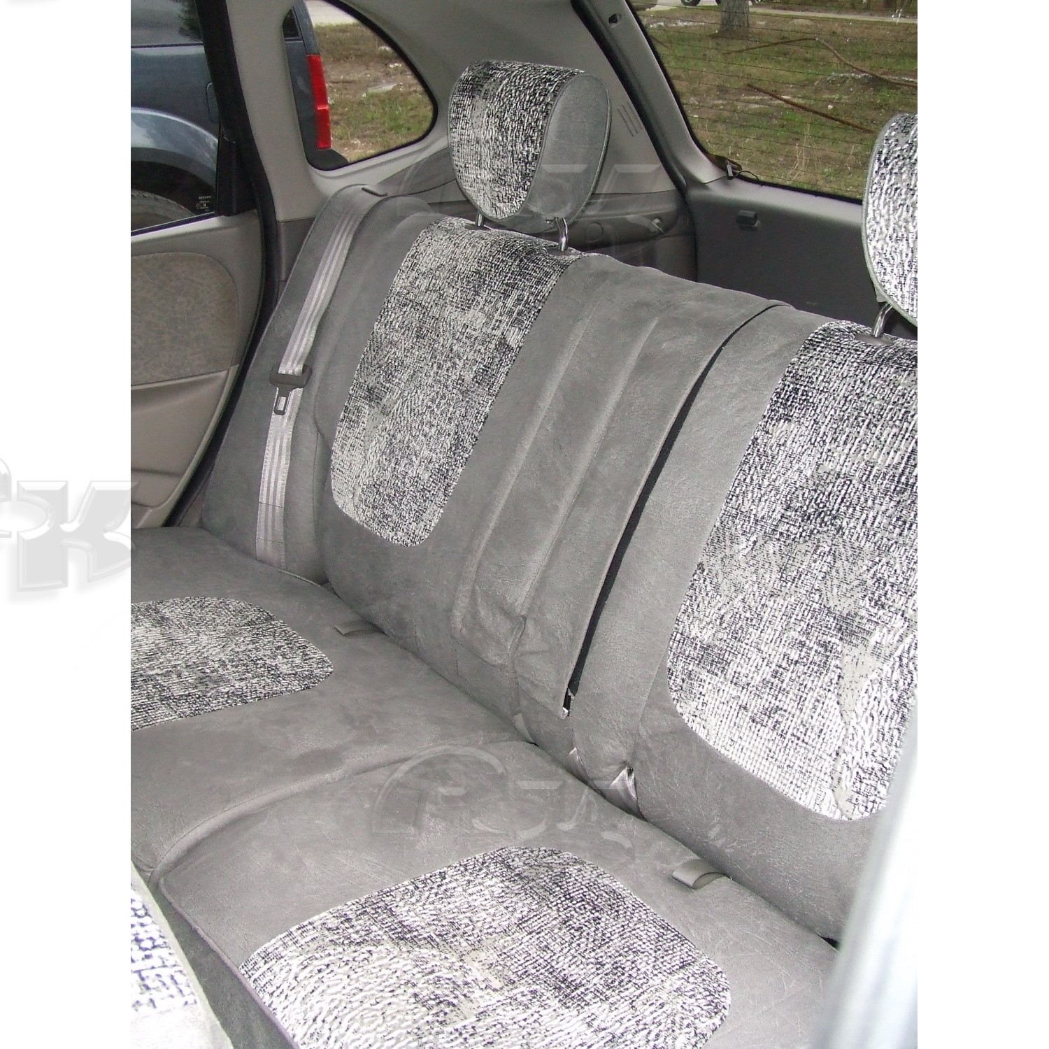 Чехлы из экокожи Nissan Tino I [V10] 12.1998-03.2003 5 мест (Мод.134.0) Автокомфорт