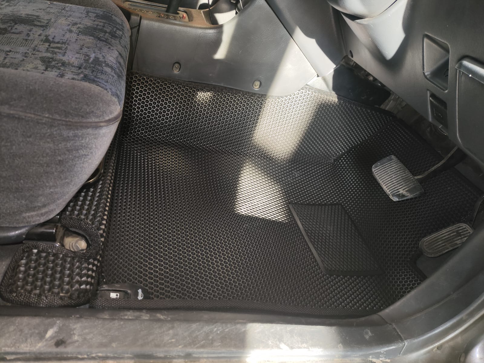 Коврики в салон EVA 3D  для Toyota Corona Premio / Carina 1997-2001 ( T 210 )