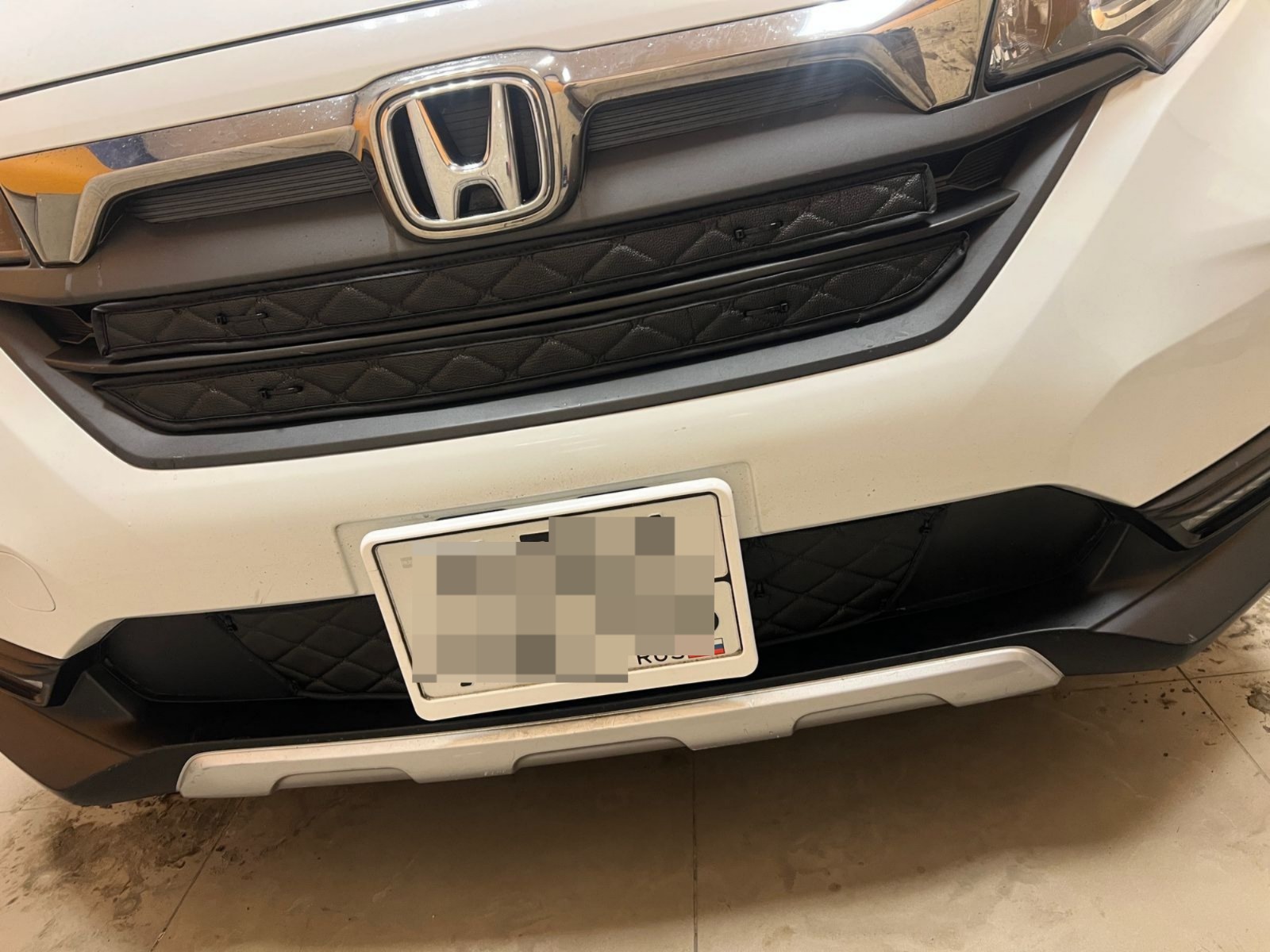 Утеплитель радиатора кожаный Honda Freed+  2019 - 2024  2 поколение Рестайлинг