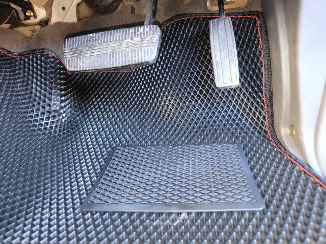 !Коврики салон EVA (Передние 3D) Nissan Datsun D22 1997 - 2002