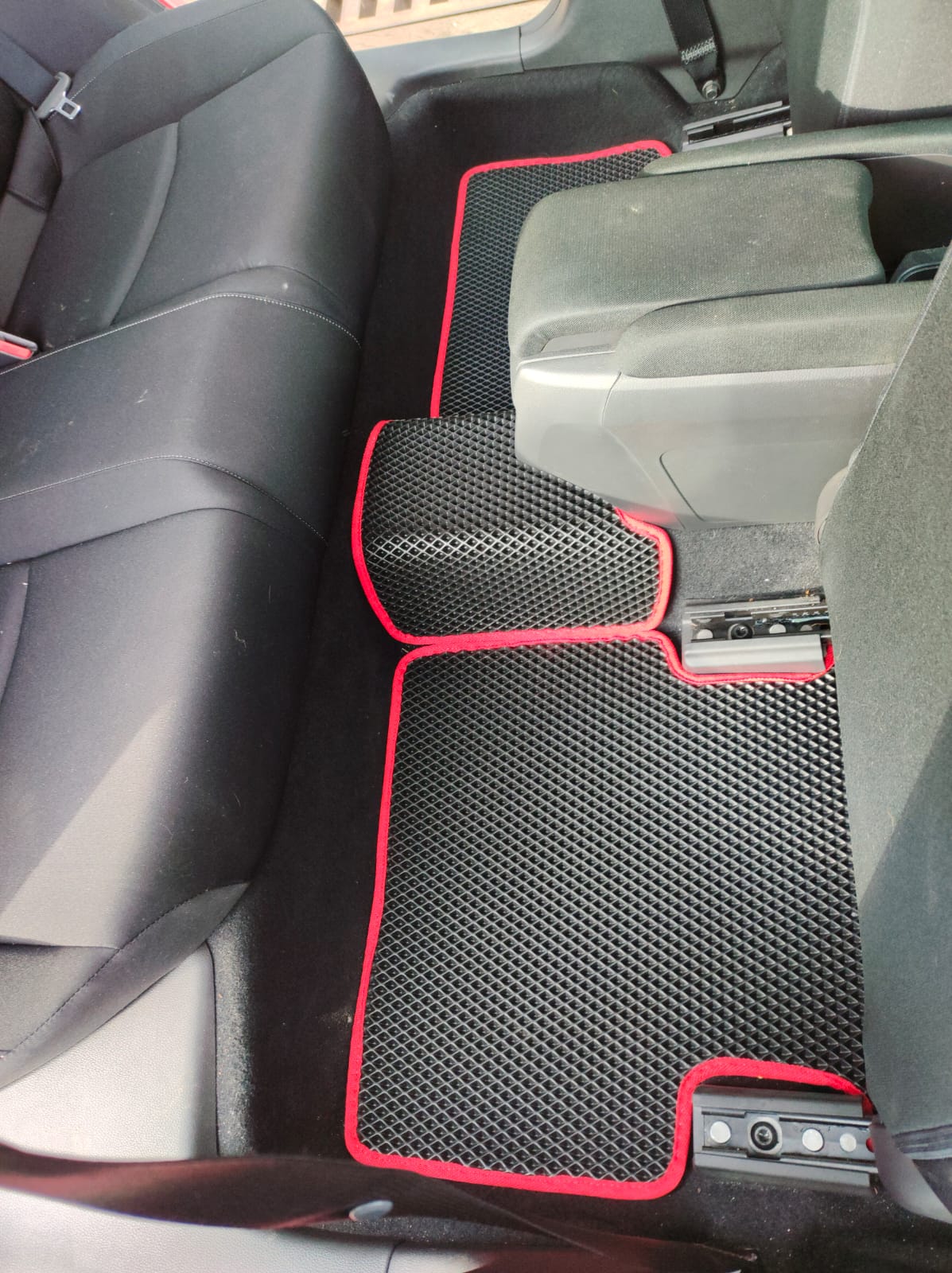 Коврики в салон Eva Honda Civic FC1, FK / Insight ZE4 2017-2021 Правый руль