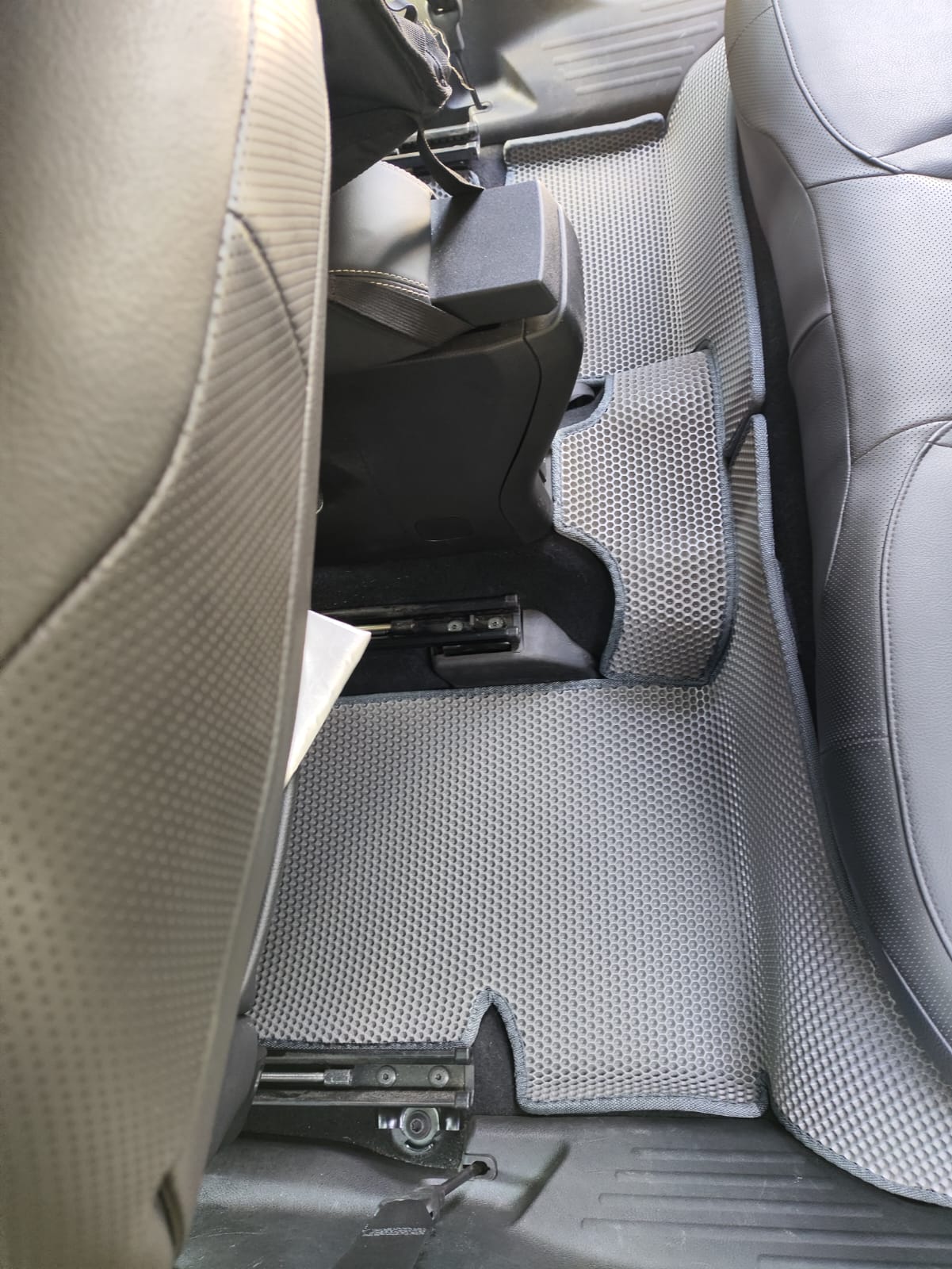 Коврики в салон 3D EVA Jeep Renegade BU 2015 - н.в. НЕ ГИБРИД ПРАВЫЙ РУЛЬ