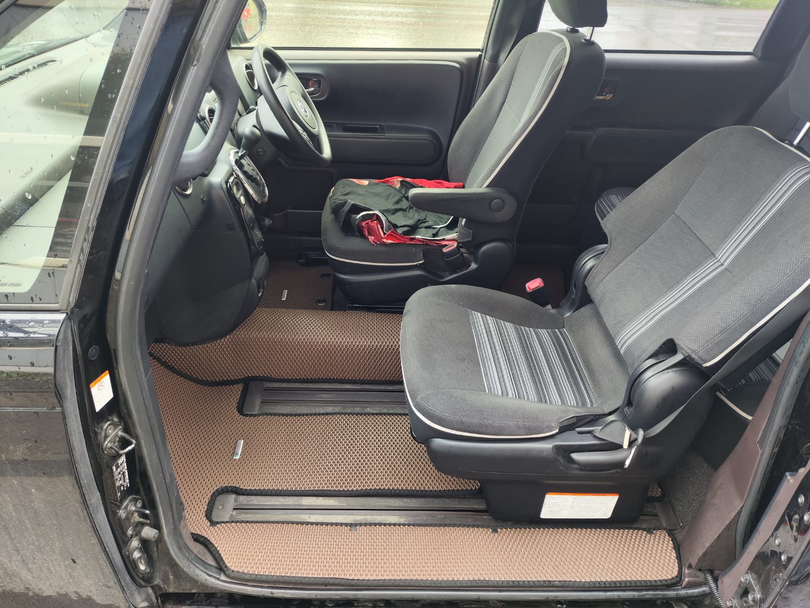 Коврики в салон EVA Toyota Porte / Spade 2012-2020 4WD