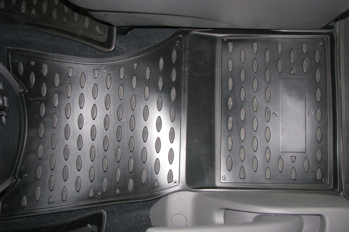Коврики в салон HYUNDAI New H-1 2007->, 4 шт. (полиуретан)