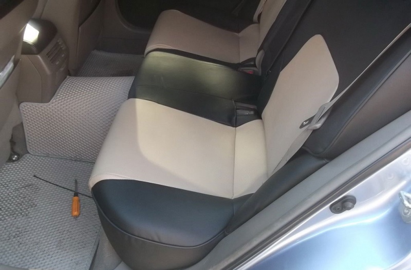 Чехлы из экокожи Toyota MarkX I+r [X120] 11.2004-09.2009 (Мод.462.0) Автокомфорт