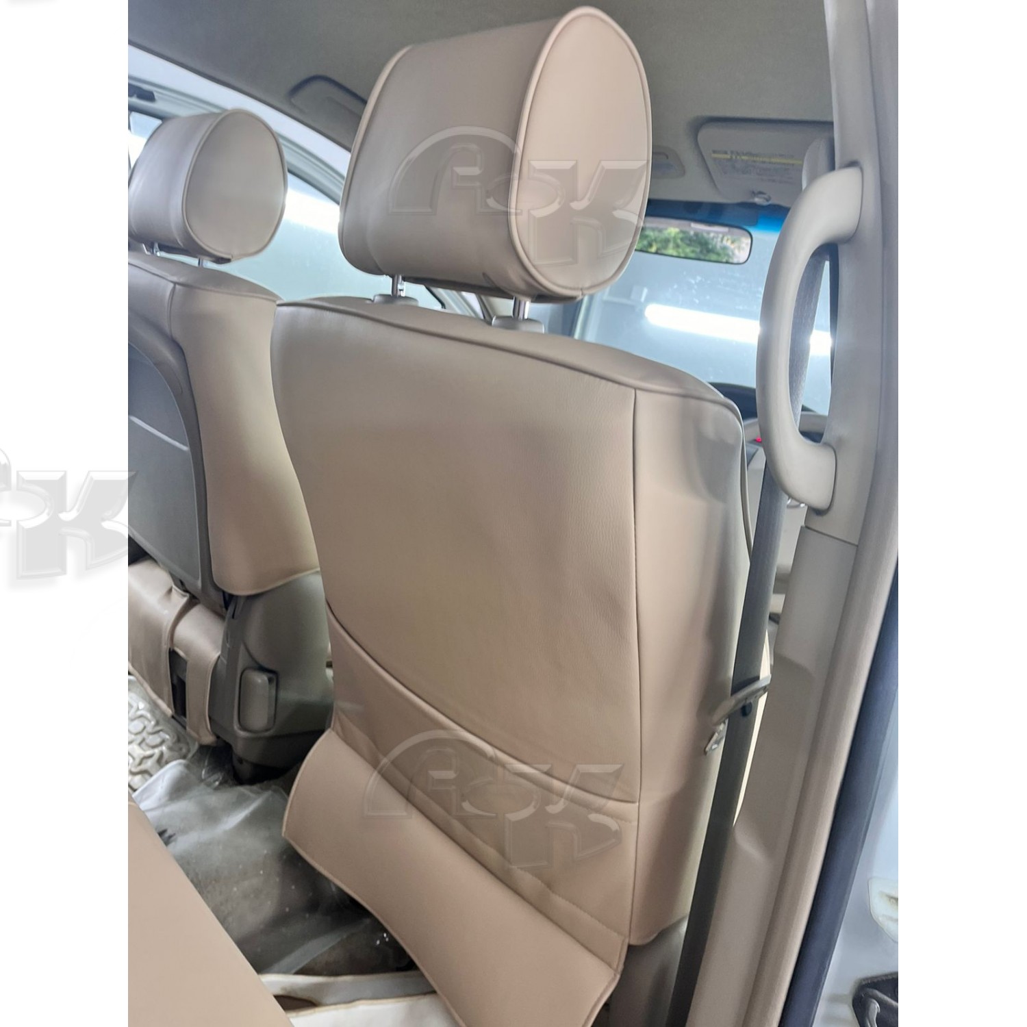 Чехлы из экокожи Toyota Raum II+r [Z20] 05.2003-10.2011 60/40 4WD (Мод.451.0) Автокомфорт