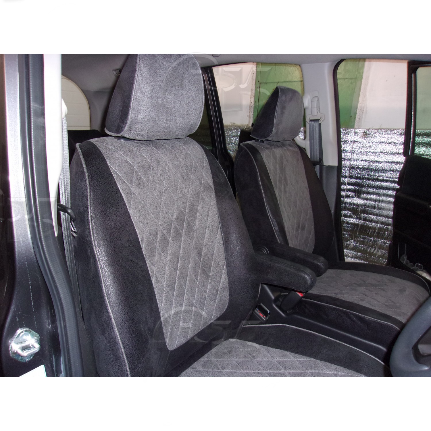 Чехлы из экокожи Honda Freed+ 2016-2019 60/40 на 2 ряда Автокомфорт