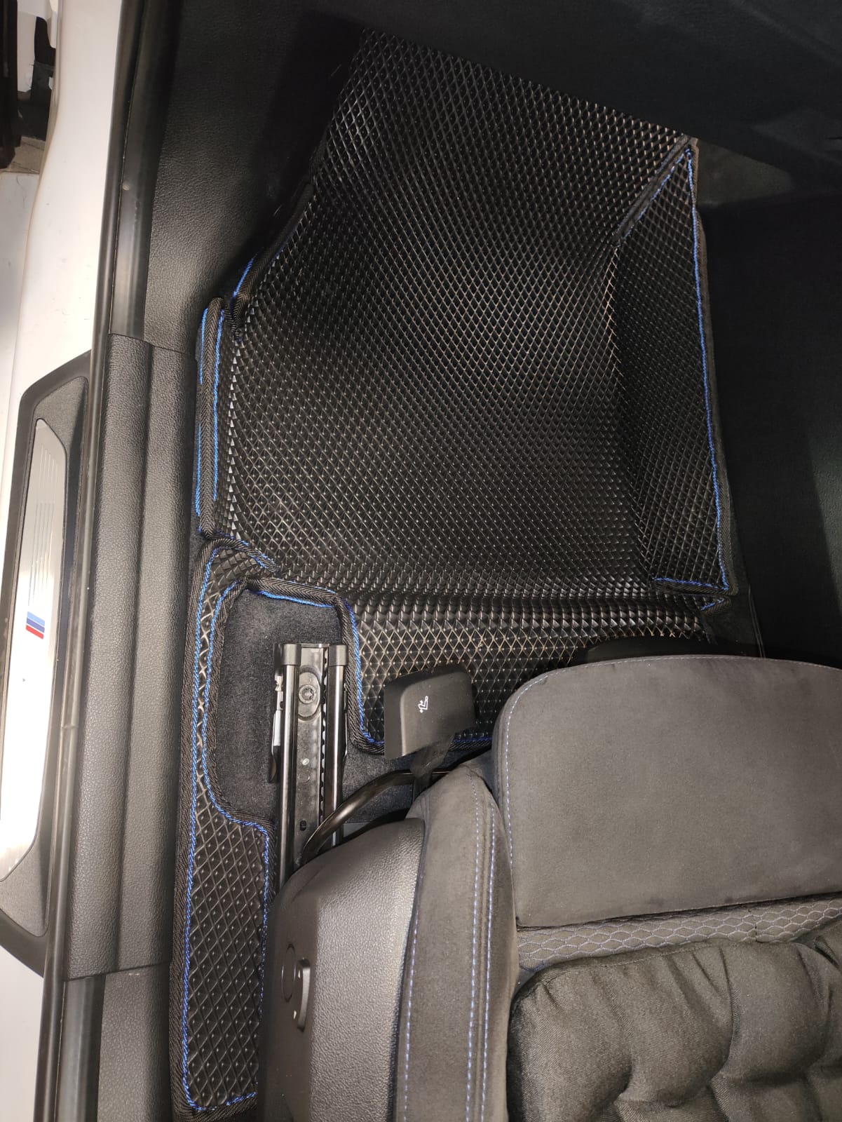Коврики в салон EVA 3D BMW 2 Active Tourer 2014-2022 F45 Правый руль
