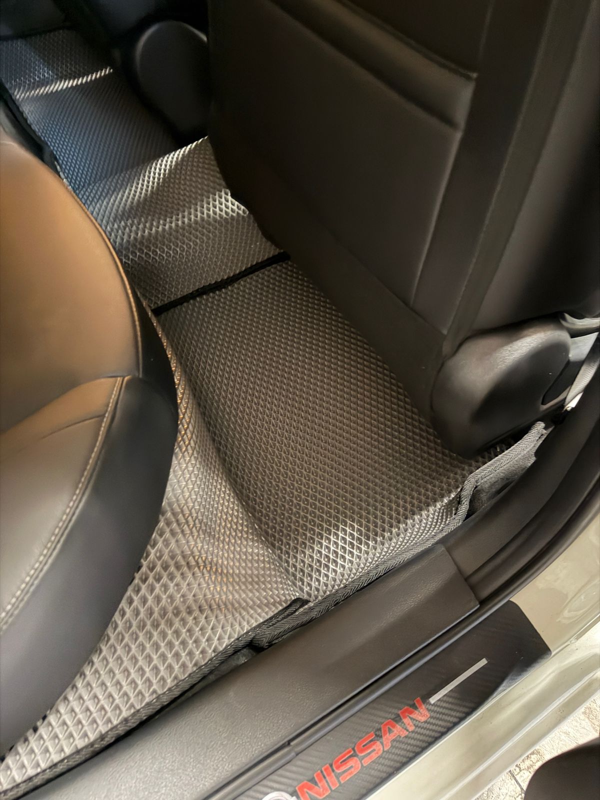 Коврики в салон 3D EVA Nissan Sylphy (B18) 2019 - 2025 Левый руль НЕ ГИБРИД