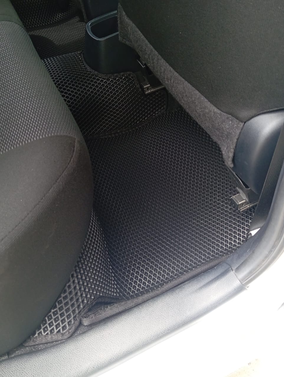 Коврики в салон EVA 3D toyota Vitz 135 4WD 2010 - 2016
