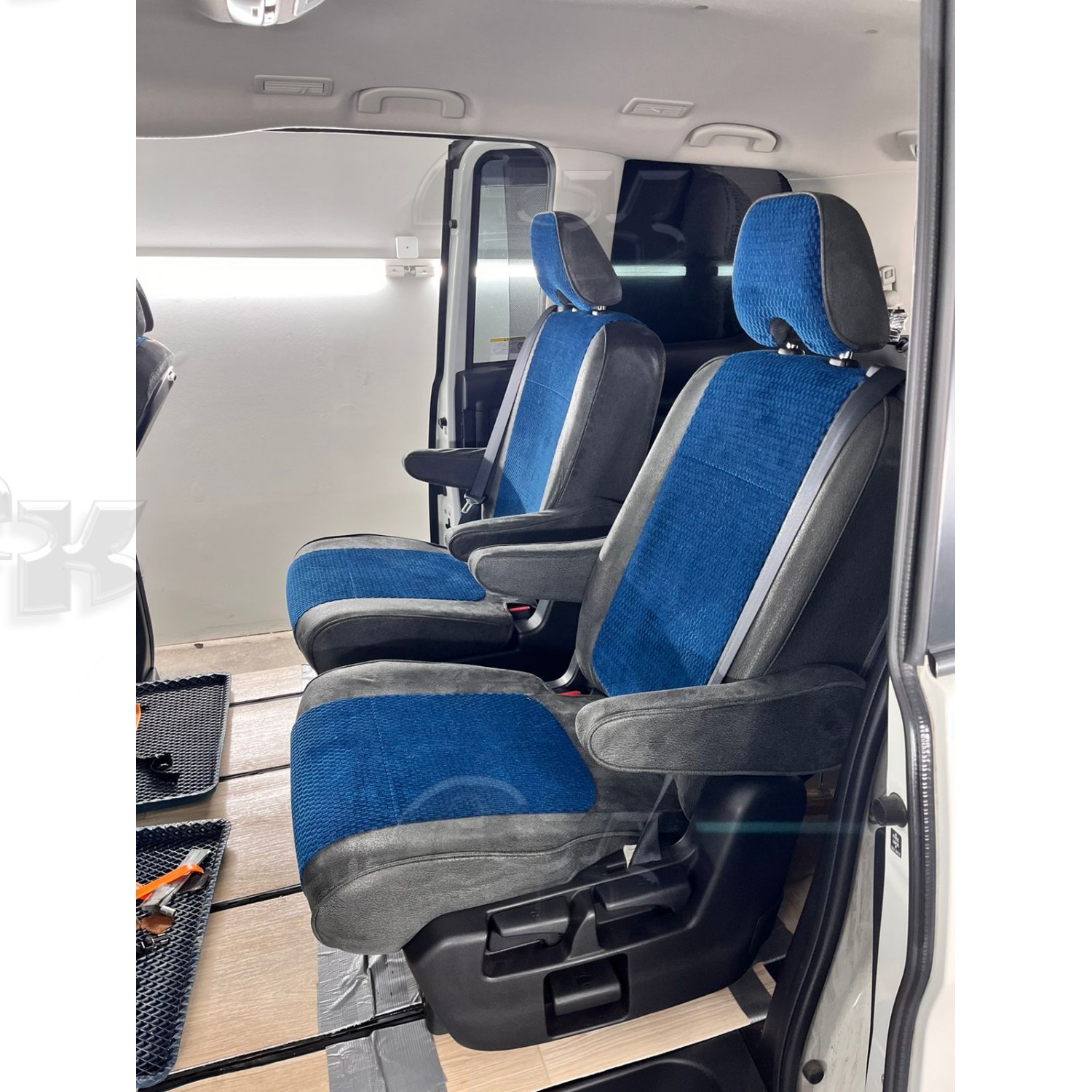 Чехлы Nissan Serena 2016-2022 на 3 ряда Автокомфорт