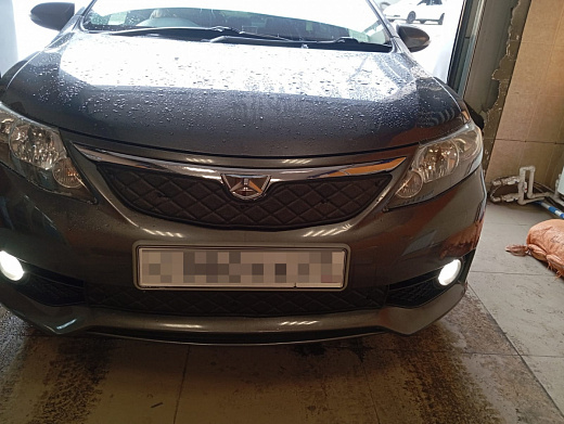 Утеплитель радиатора кожаный Toyota Allion (T260) 2010 - 2016