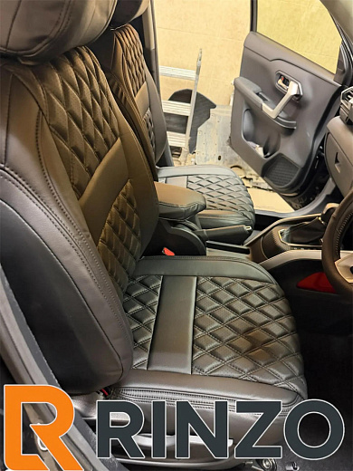 Чехлы Rinzo кожа PVC Toyota Raize 2019- модель Grid (ромб)