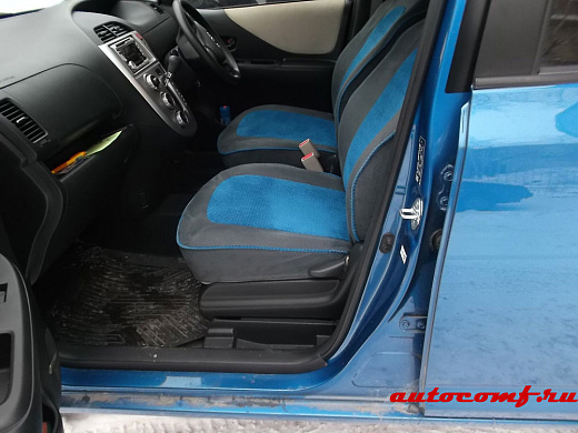 Чехлы из экокожи Toyota Ractis 105 10.2005-10.2010 4WD (Мод.326.0) Автокомфорт