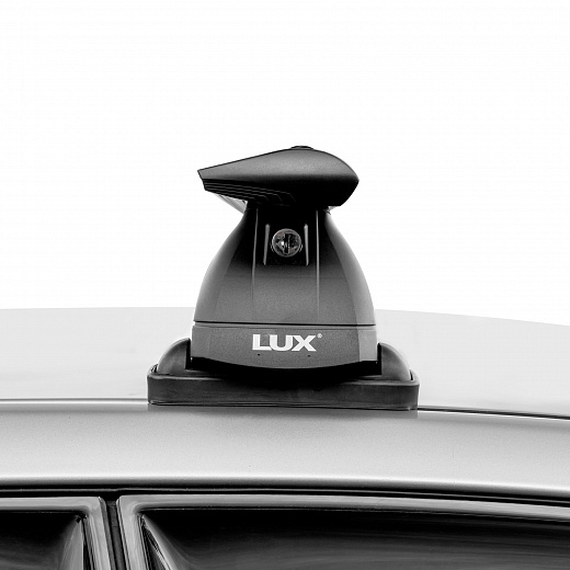 LUX Трэвел 82 - багажник на крышу Land Rover Discovery III без рейлингов