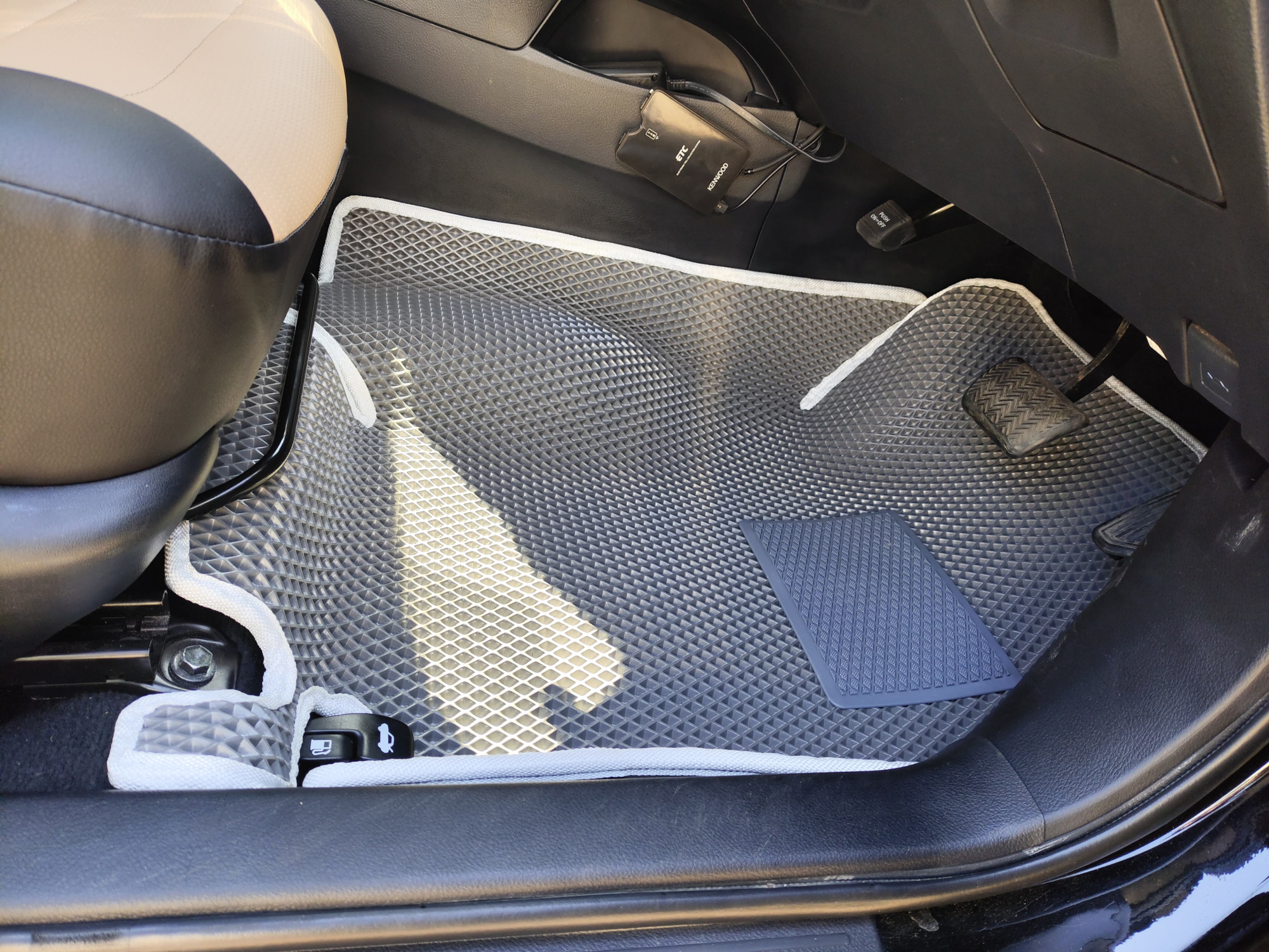 .Коврики в салон EVA 3D TOYOTA Allion / Premio 265 4WD рестайлинг с 2016 - н.в.