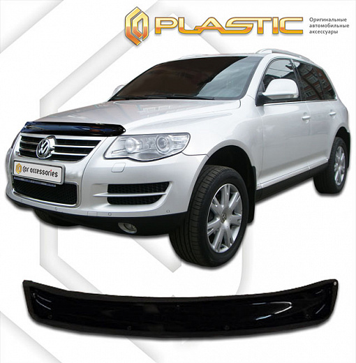 Дефлектор капота Classic черный Volkswagen Touareg  2007-2009 СА Пластик