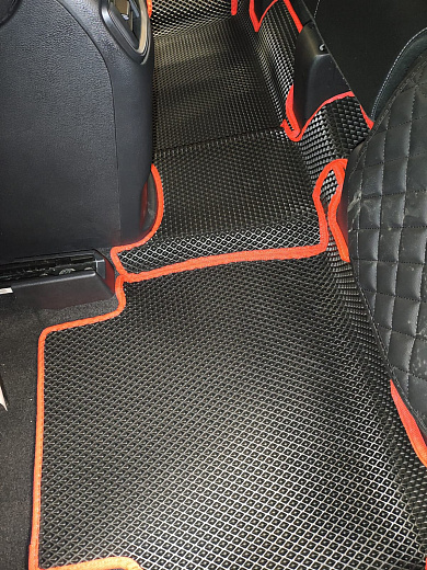 Коврики в салон EVA 3D Honda CR-V 2018-н.в. 7 мест ( 2 ряда ) ПРАВЫЙ руль