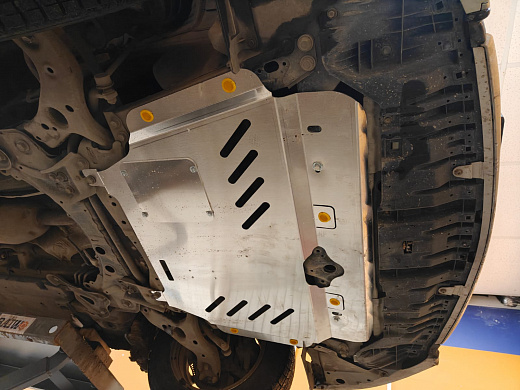 Защита картера и кпп TOYOTA Prius Alpha \ Prius 30 \Auris 150\180 (3мм) (алюминий)