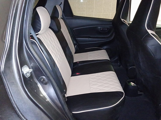 Чехлы из экокожи Toyota Vitz III 130 12.2010-03.2021 диван, литые подг. (Мод.417.0) Автокомфорт